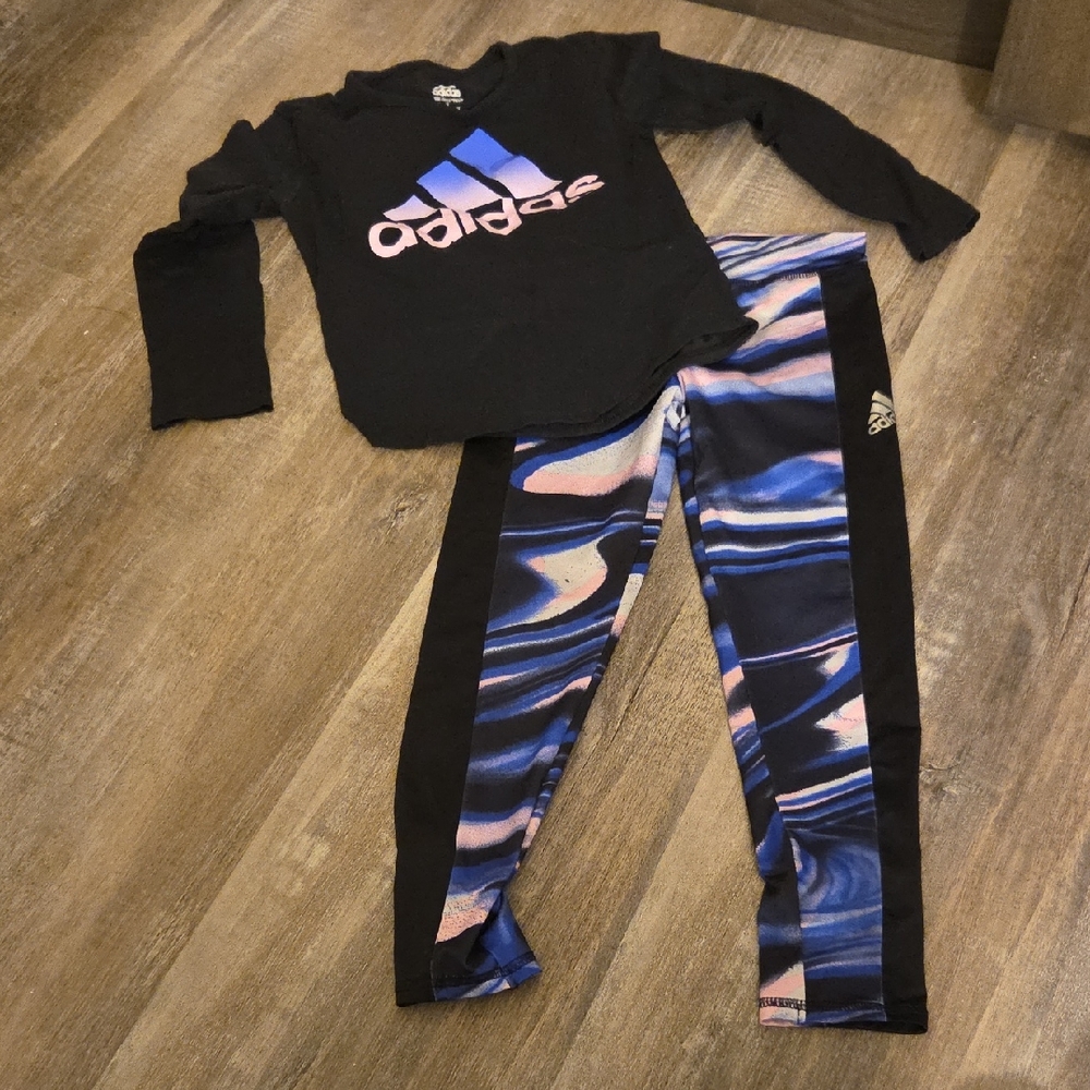 Adidas Black Top and Blue Patterned Leggings Set
